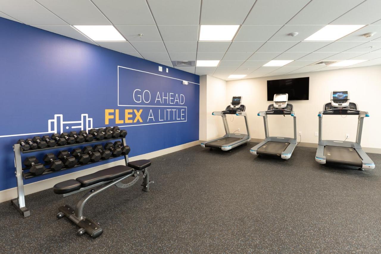 Holiday Inn Express & Suites Charlottesville By Ihg Εξωτερικό φωτογραφία