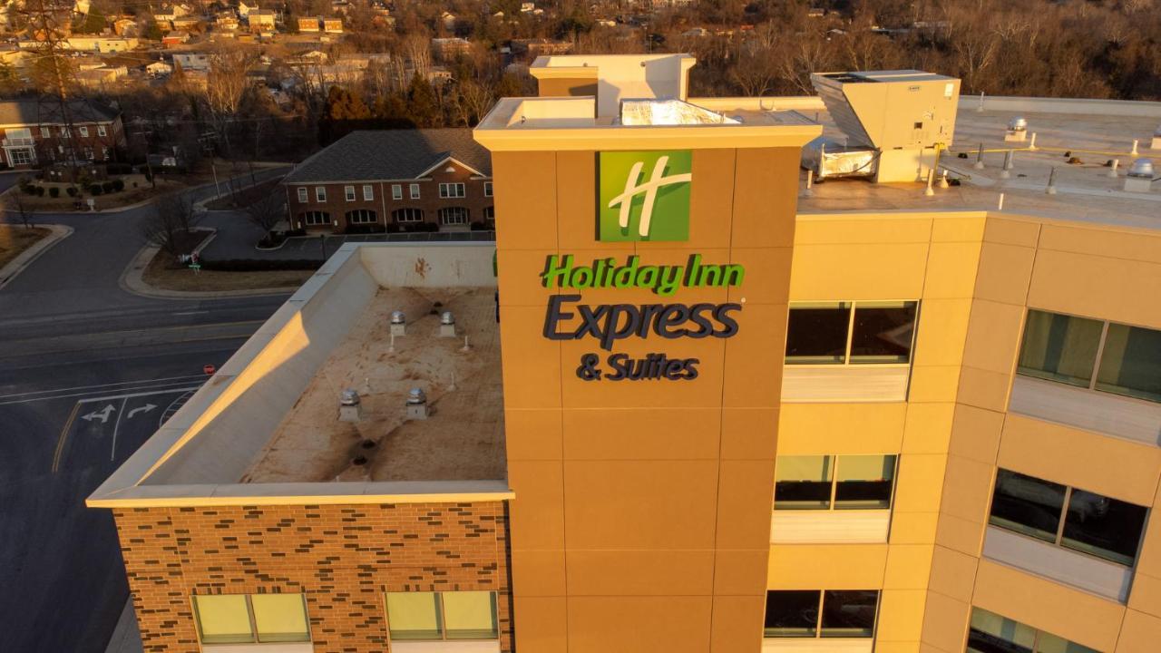 Holiday Inn Express & Suites Charlottesville By Ihg Εξωτερικό φωτογραφία