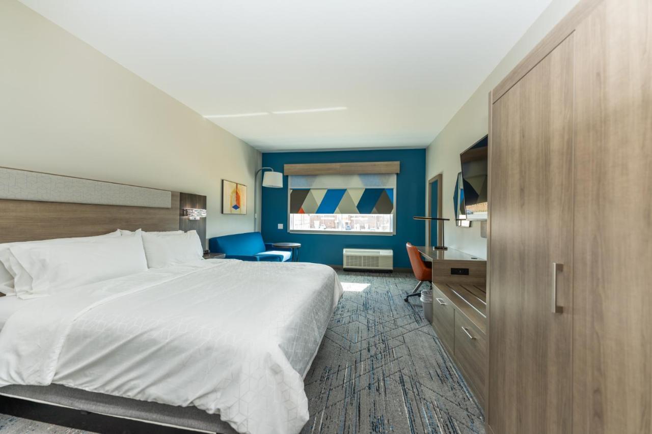 Holiday Inn Express & Suites Charlottesville By Ihg Εξωτερικό φωτογραφία