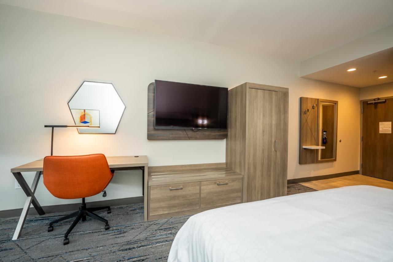 Holiday Inn Express & Suites Charlottesville By Ihg Εξωτερικό φωτογραφία