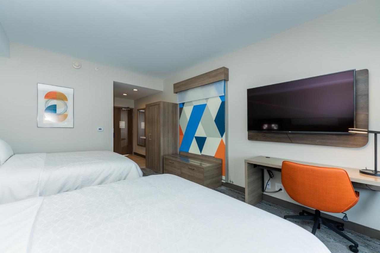 Holiday Inn Express & Suites Charlottesville By Ihg Εξωτερικό φωτογραφία