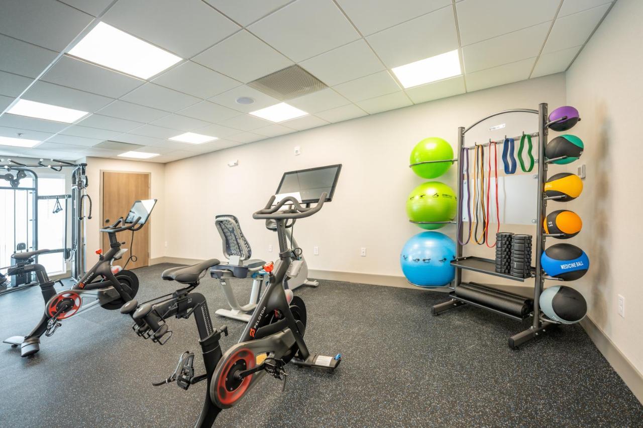 Holiday Inn Express & Suites Charlottesville By Ihg Εξωτερικό φωτογραφία
